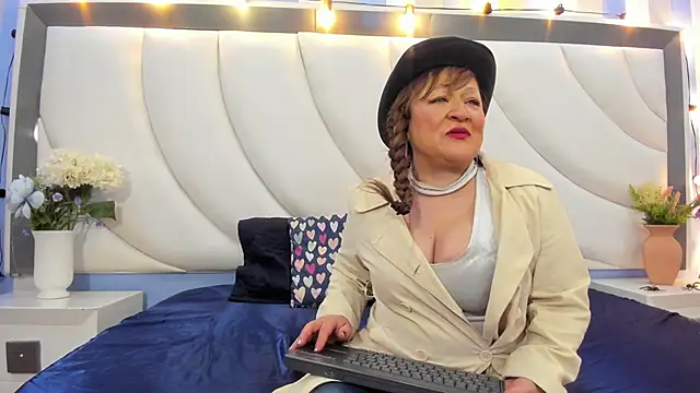 MeryLands online show from October 16, 11:55 am