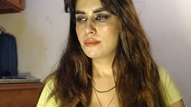 pareeti online show from November 7, 1:05 am