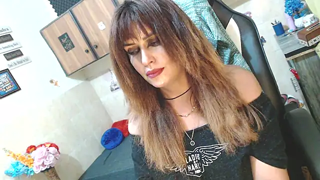 pareeti online show from April 2, 5:43 pm