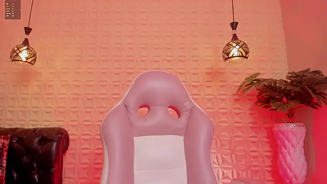 gaby flow online show from September 25, 10:30 am