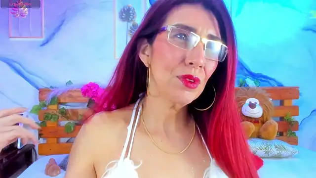 Snapshot of Perla_Franco chatting on January 31, 8:43 am Perla Franco online show from January 31, 8:43 am