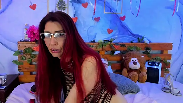 Snapshot of Perla_Franco chatting on February 20, 2:35 pm Perla Franco online show from February 20, 2:35 pm