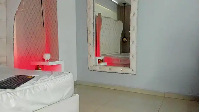 Lucii fer  online show from February 18, 12:12 pm