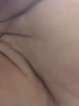 Snapshot of bonbonaumiel chatting on December 25, 1:42 am bonbonaumiel online show from December 25, 1:42 am