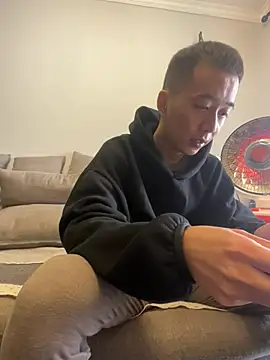 Snapshot of ngg9414 chatting on March 1, 8:02 am ngg9414 online show from March 1, 8:02 am