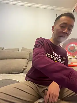 Snapshot of ngg9414 chatting on March 16, 9:38 am ngg9414 online show from March 16, 9:38 am