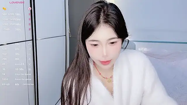 White-Star online show from February 6, 2:04 pm