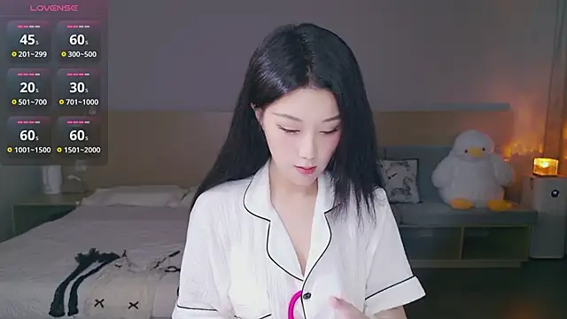 Lucky-baby online show from September 26, 1:15 pm