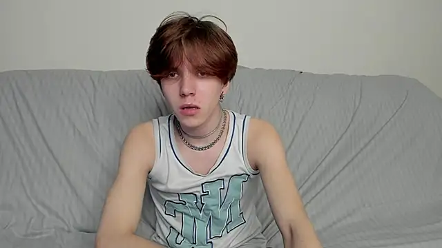 Snapshot of braxiboy chatting on December 8, 5:11 pm braxiboy online show from December 8, 5:11 pm