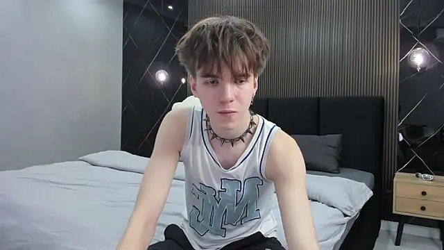 Snapshot of braxiboy chatting on December 26, 9:55 am braxiboy online show from December 26, 9:55 am