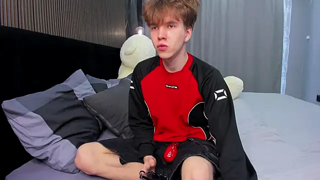 Snapshot of braxiboy chatting on January 18, 11:21 am braxiboy online show from January 18, 11:21 am