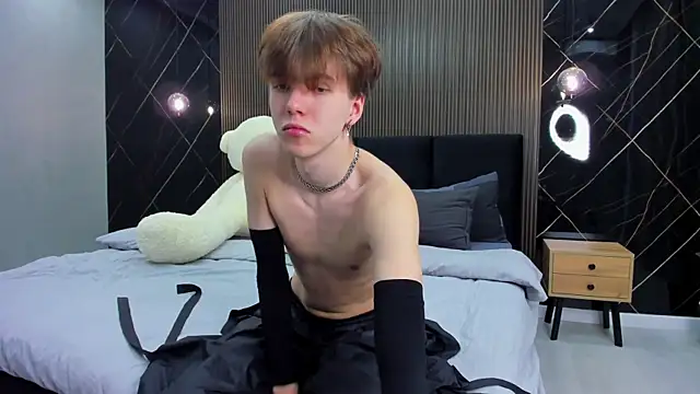 Snapshot of braxiboy chatting on January 28, 11:49 am braxiboy online show from January 28, 11:49 am