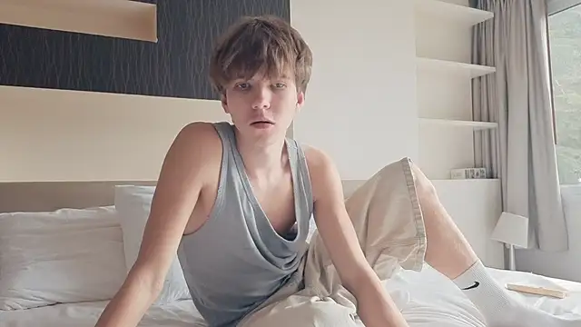 Snapshot of braxiboy chatting on November 7, 7:30 am braxiboy online show from November 7, 7:30 am