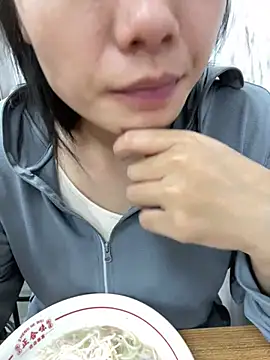 Bella0815 online show from December 7, 12:56 pm