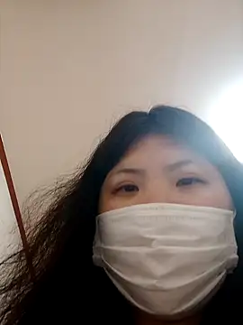 hello098712 online show from January 31, 10:10 am