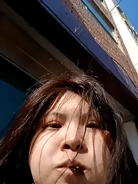 hello098712 online show from February 3, 3:42 am