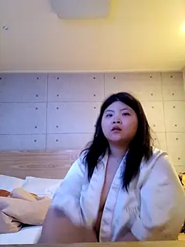 hello098712 online show from February 22, 5:57 pm