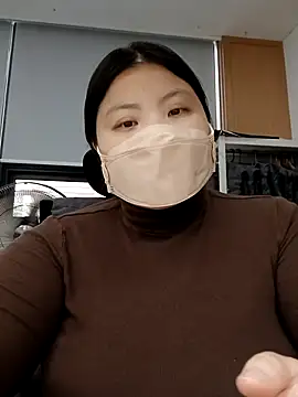 hello098712 online show from September 25, 3:32 am