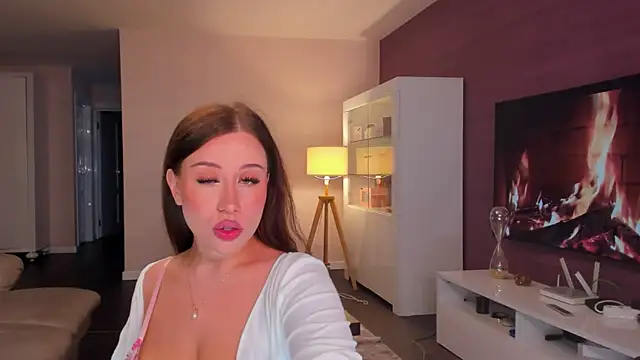 monica x   online show from October 4, 7:23 pm