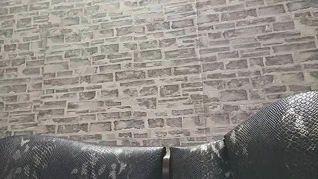 EdithManning online show from March 18, 3:42 pm