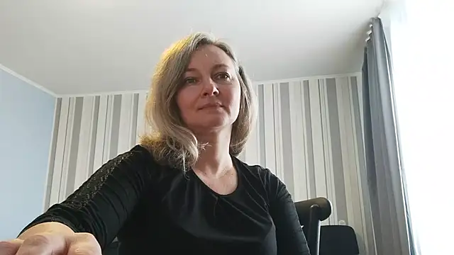 EdithManning online show from January 13, 1:16 pm