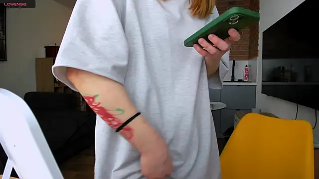 princessaalicc online show from February 5, 11:55 am