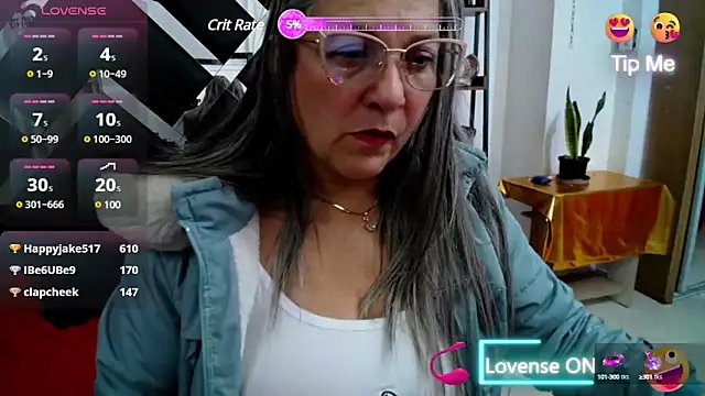 Snapshot of miisevvie_ chatting on March 16, 1:38 am miisevvie online show from March 16, 1:38 am