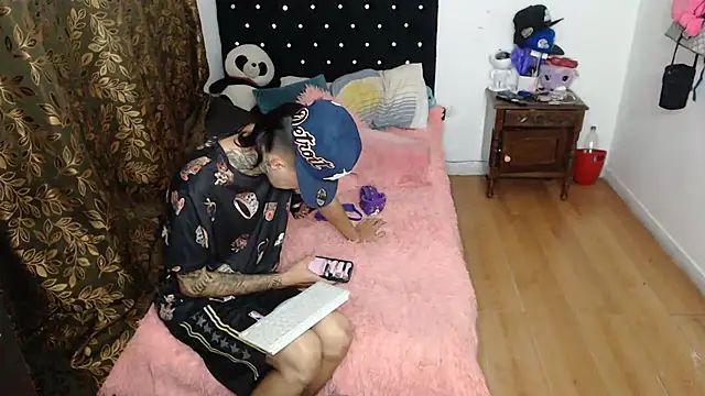 Kitty and jake online show from March 19, 2:37 am