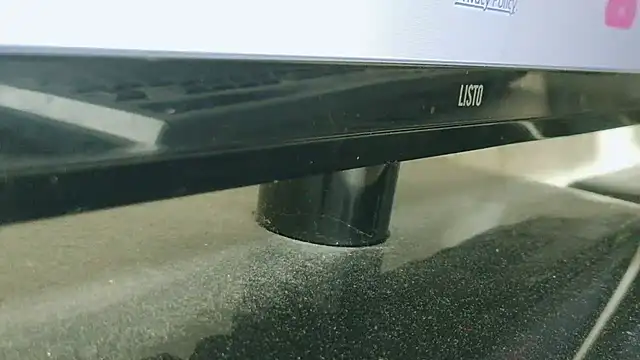 grossecoch online show from March 27, 4:40 pm