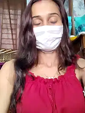 Snapshot of Oleevia chatting on January 29, 9:44 am Oleevia online show from January 29, 9:44 am