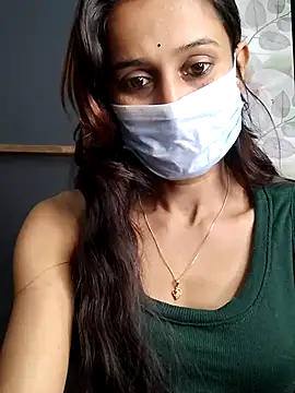 Snapshot of Oleevia chatting on November 6, 8:59 am Oleevia online show from November 6, 8:59 am