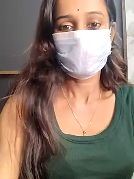 Snapshot of Oleevia chatting on November 21, 9:19 am Oleevia online show from November 21, 9:19 am