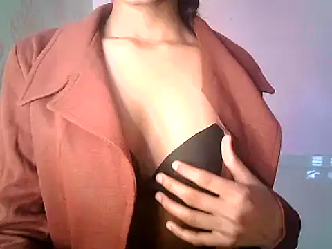 Snapshot of Chandani-Love chatting on March 2, 4:50 am Chandani-Love online show from March 2, 4:50 am