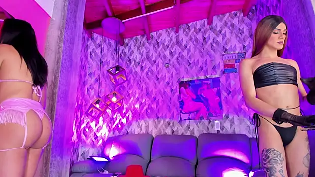 The Babylon of girls online show from March 22, 8:40 am