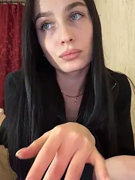 Snapshot of SpecialLina chatting on February 6, 2:15 pm SpecialLina online show from February 6, 2:15 pm