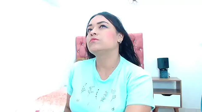 samanthaPuxy online show from January 22, 2:48 am