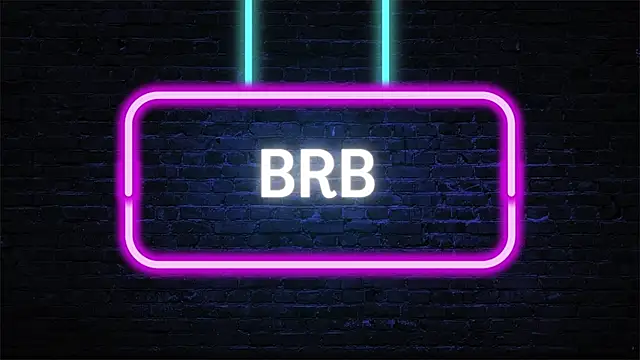 misscassidy  online show from December 10, 5:07 am