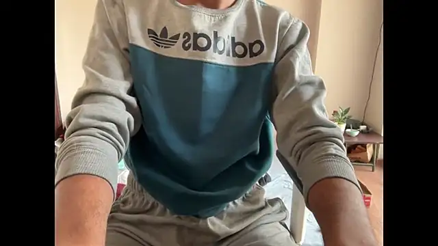 Snapshot of meatycronn chatting on November 29, 10:07 am meatycronn online show from November 29, 10:07 am