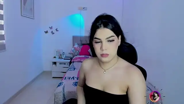 Snapshot of linda_zaam83866 chatting on November 15, 4:25 pm linda zaam83866 online show from November 15, 4:25 pm