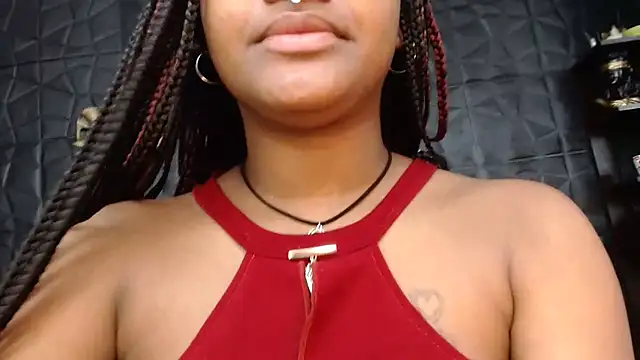 Snapshot of Hanna_Fox_69 chatting on November 14, 11:09 am Hanna Fox 69 online show from November 14, 11:09 am