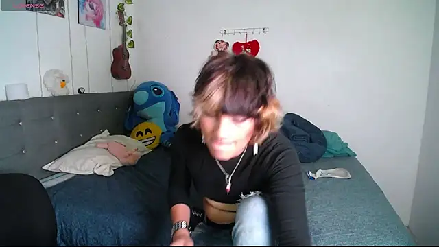 Snapshot of Caitlynwheler chatting on March 19, 5:08 am Caitlynwheler online show from March 19, 5:08 am