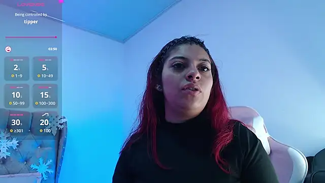 Snapshot of agatha_97_ chatting on December 11, 5:43 am agatha 97 online show from December 11, 5:43 am