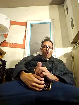 Snapshot of Pumpndeep chatting on October 16, 8:10 pm Pumpndeep online show from October 16, 8:10 pm