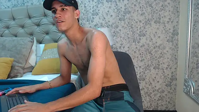 JakeMoxley online show from March 15, 11:39 pm