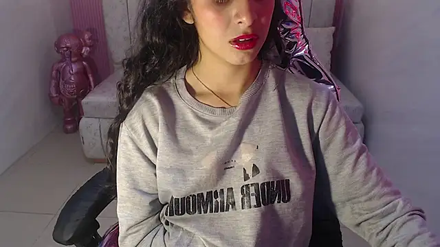 paris sub1  online show from March 3, 8:11 pm