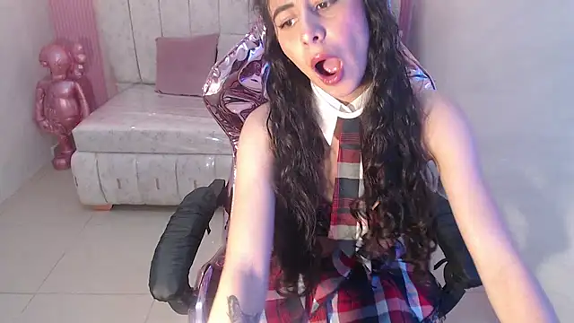 paris sub1  online show from March 5, 8:10 pm