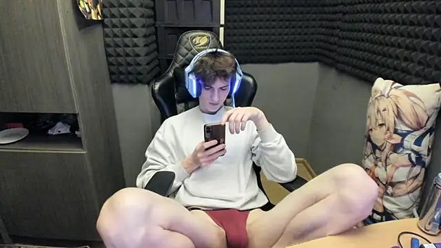 bambelbye online show from December 8, 4:04 am