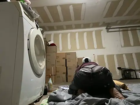 Backshort11 online show from December 25, 1:10 am