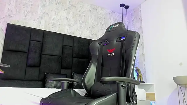 GabrielaBlake  online show from March 17, 10:06 pm