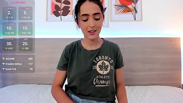 Snapshot of nataliiiiia chatting on February 21, 5:42 pm nataliiiiia online show from February 21, 5:42 pm